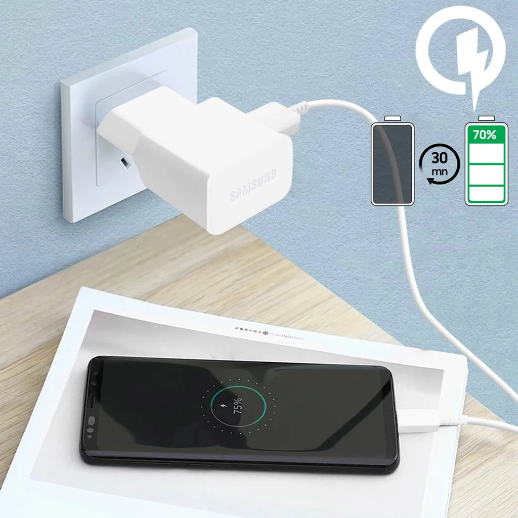 Carregador USB-A Oficial Samsung Inclui cabo USB-A para USB-C 15W EP-DR140AWE