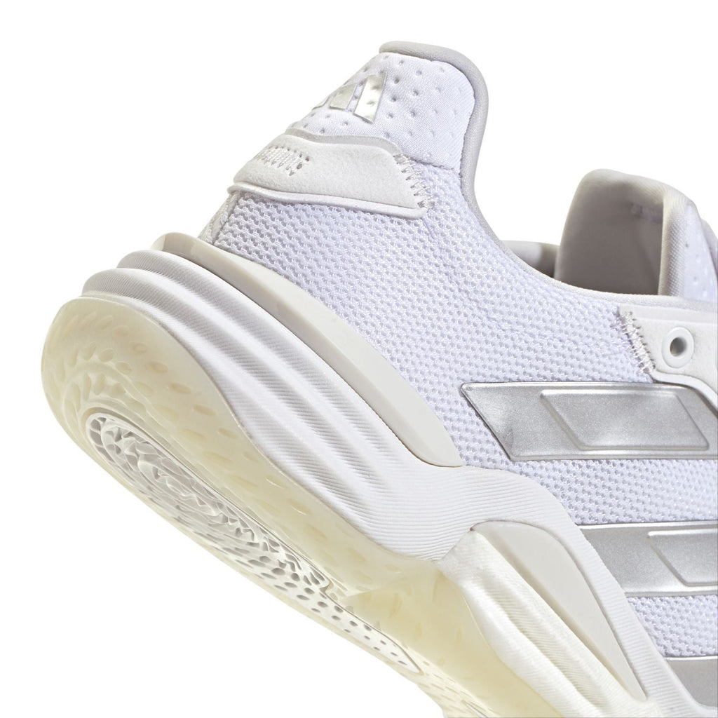 Adidas Stabil 16 W – Branco e Prateado