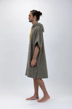 Poncho de Surf Pacifique Sud em Algodão com Mangas – Verde, Tamanho Único