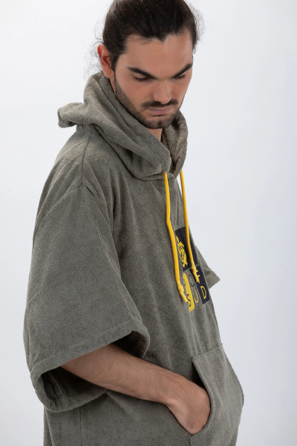 Poncho de Surf Pacifique Sud em Algodão com Mangas – Verde, Tamanho Único
