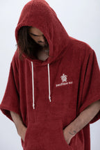 Poncho de Surf Pacifique Sud em Algodão com Mangas – Bordô, Tamanho Único