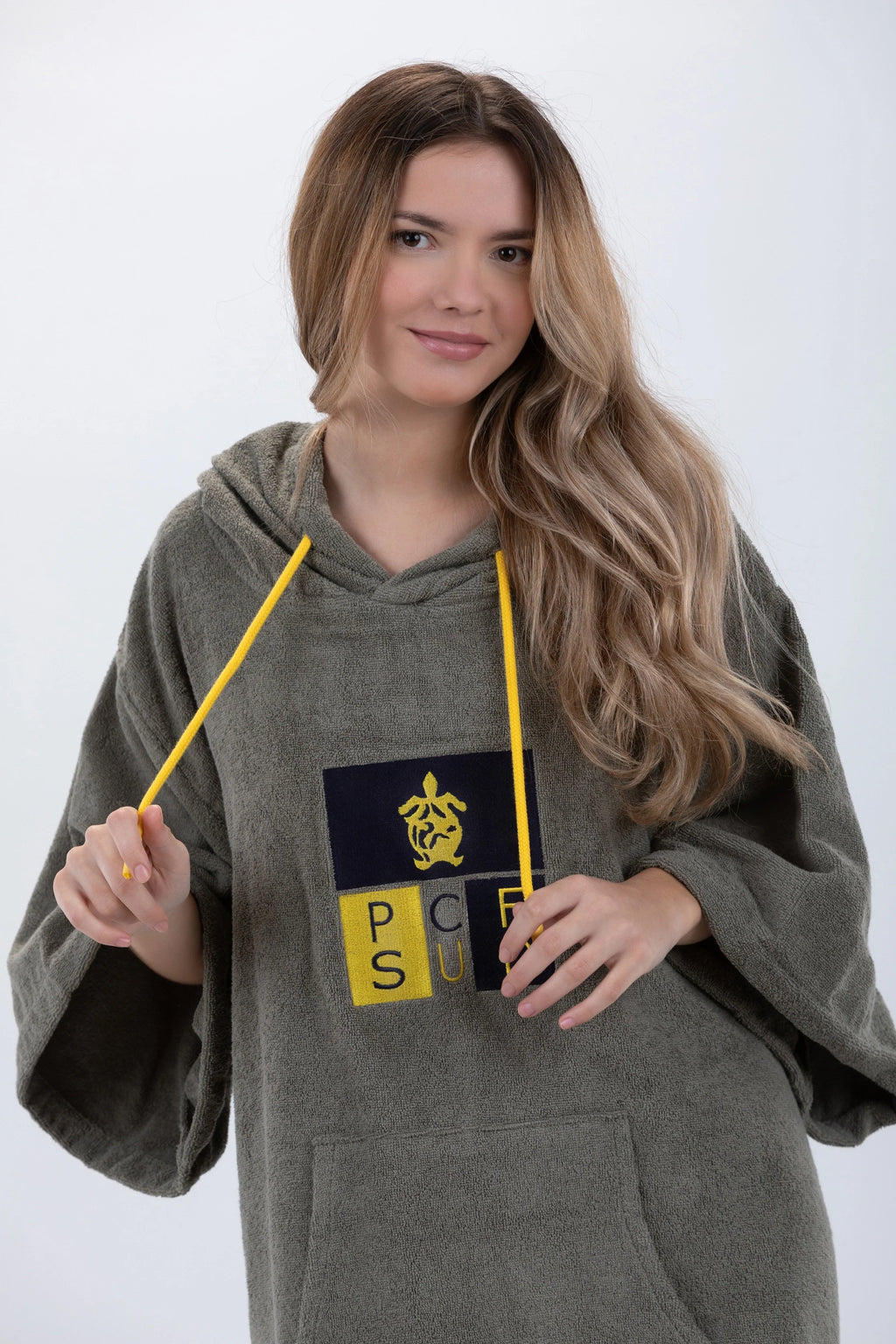 Poncho de Surf Pacifique Sud em Algodão com Mangas – Verde, Tamanho Único