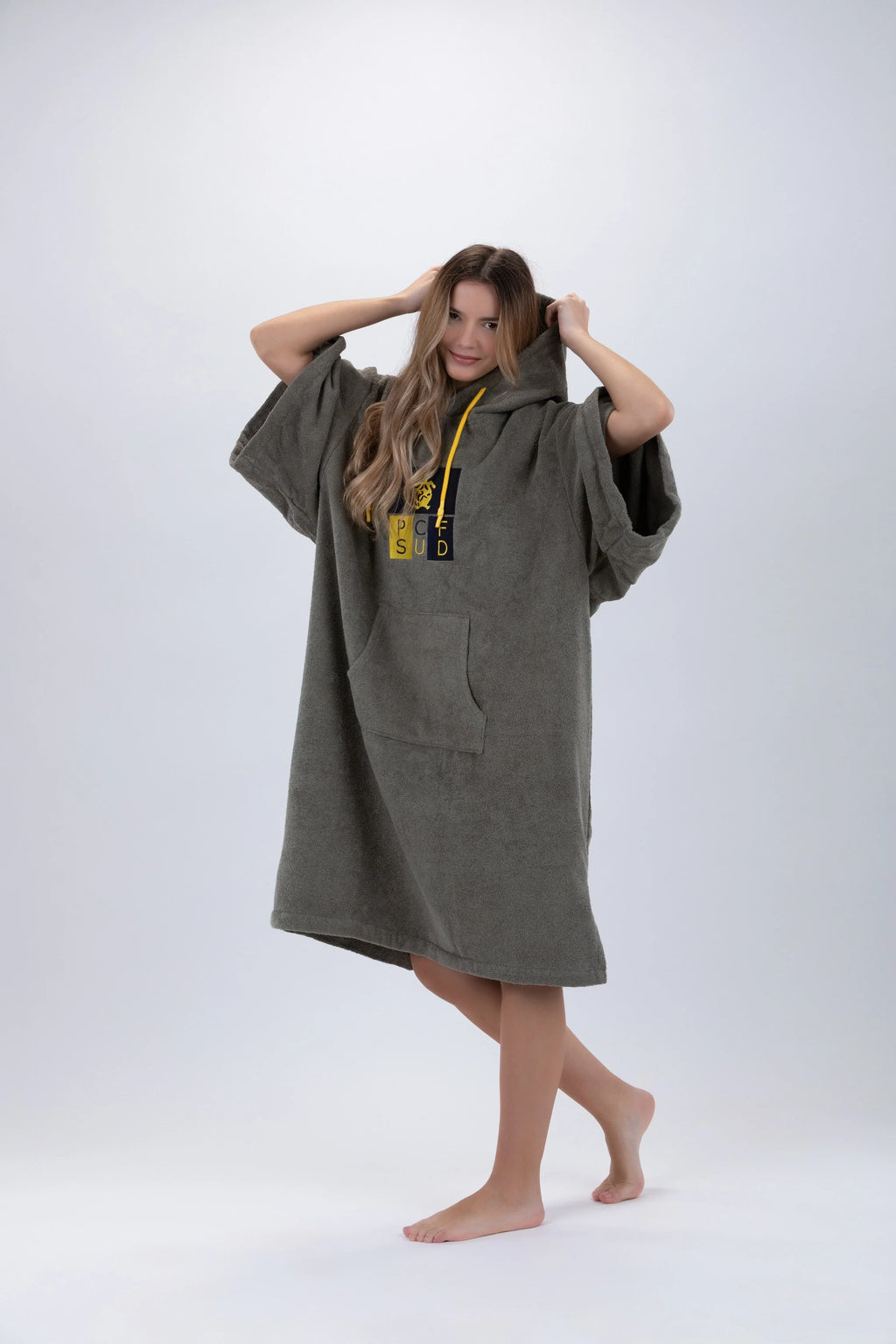 Poncho de Surf Pacifique Sud em Algodão com Mangas – Verde, Tamanho Único