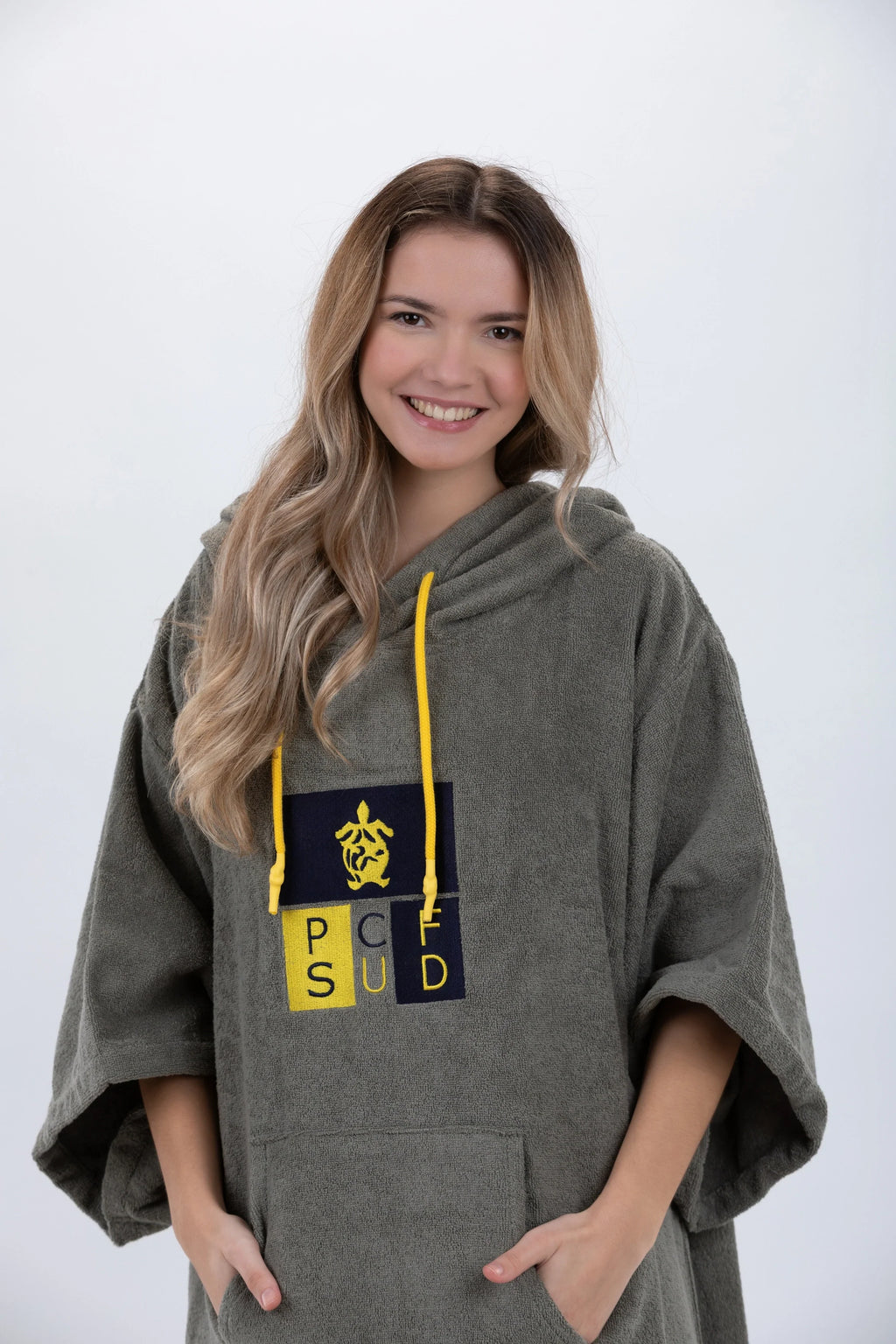 Poncho de Surf Pacifique Sud em Algodão com Mangas – Verde, Tamanho Único