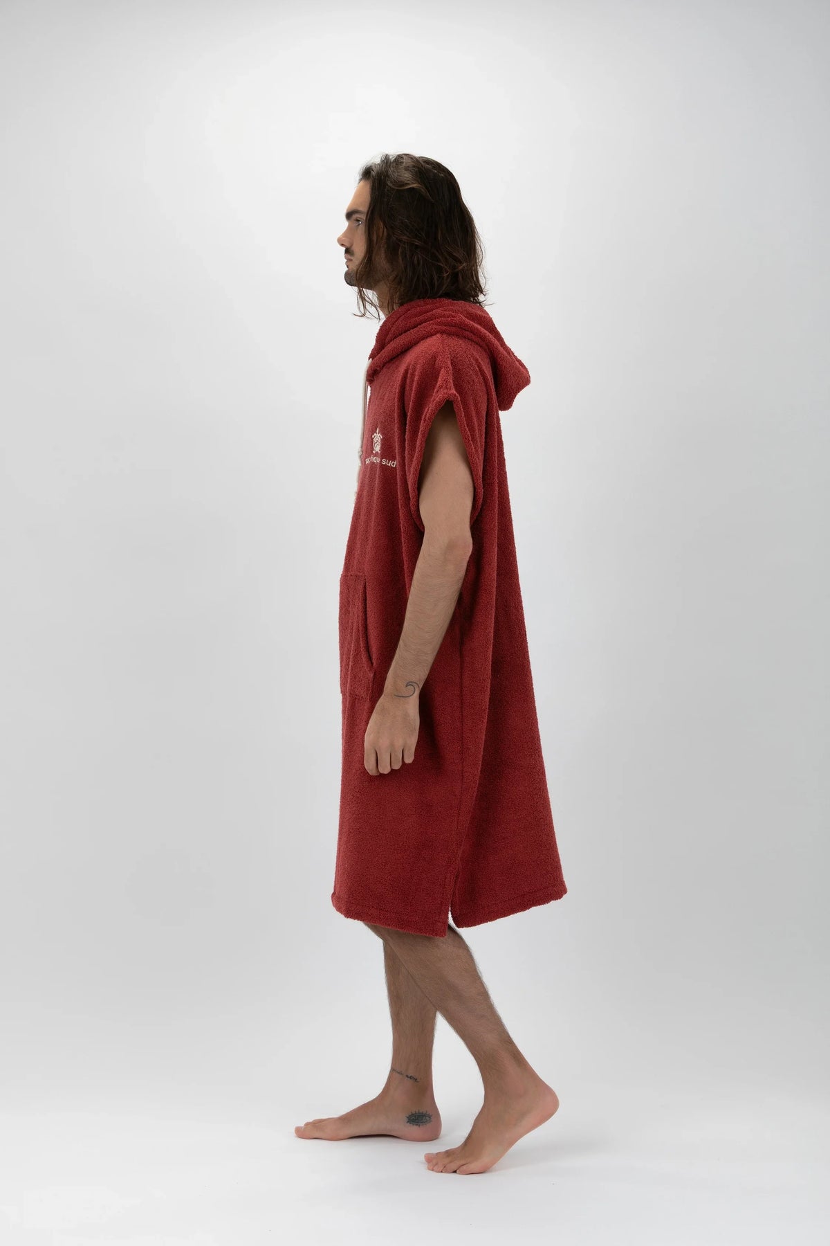 Poncho de Surf Pacifique Sud em Algodão sem Mangas – Bordô, Tamanho L