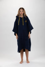 Poncho de Surf Pacifique Sud em Algodão com Mangas – Azul-marinho, Tamanho Único