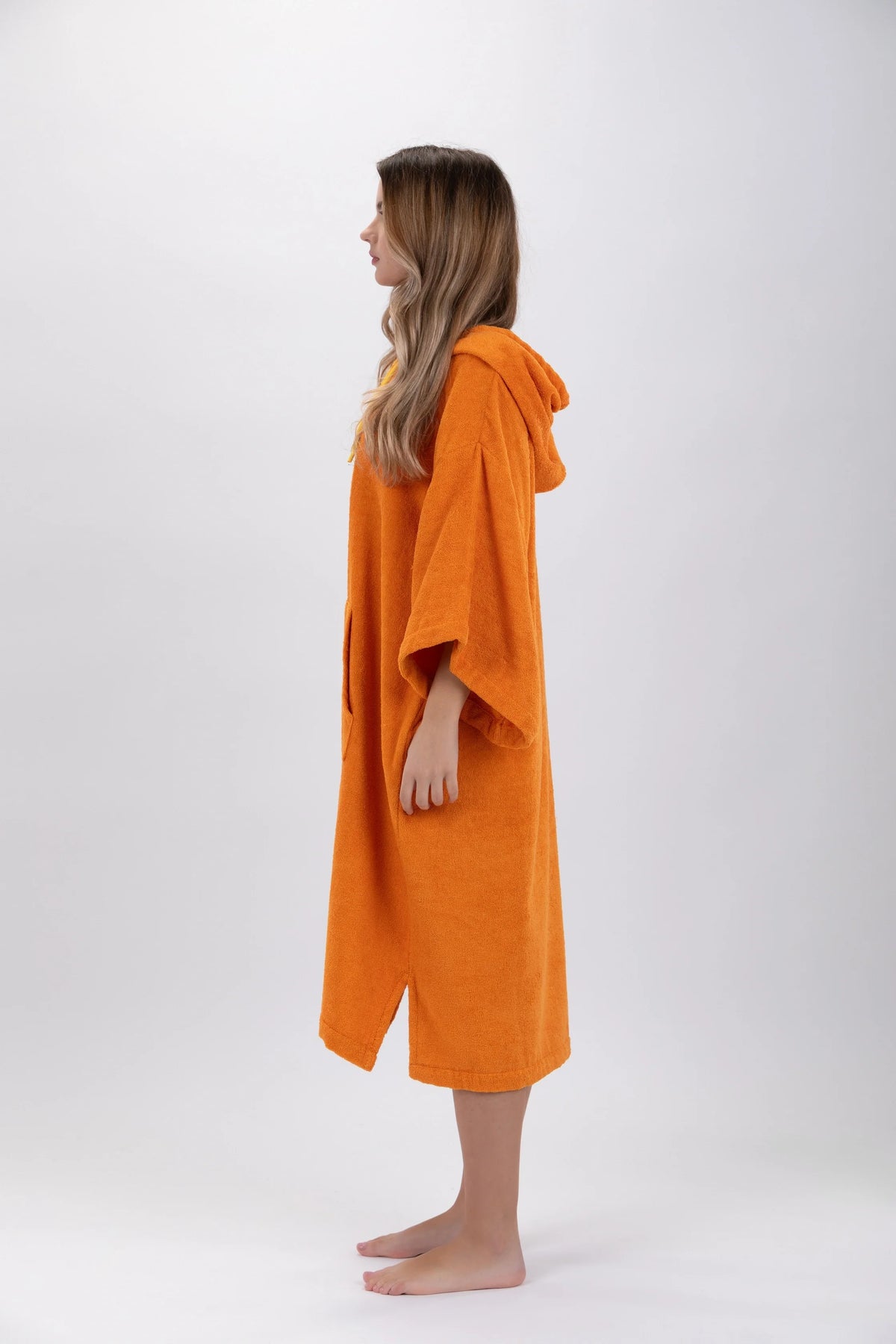 Poncho de Surf Pacifique Sud em Tencel com Mangas – Laranja, Tamanho Único