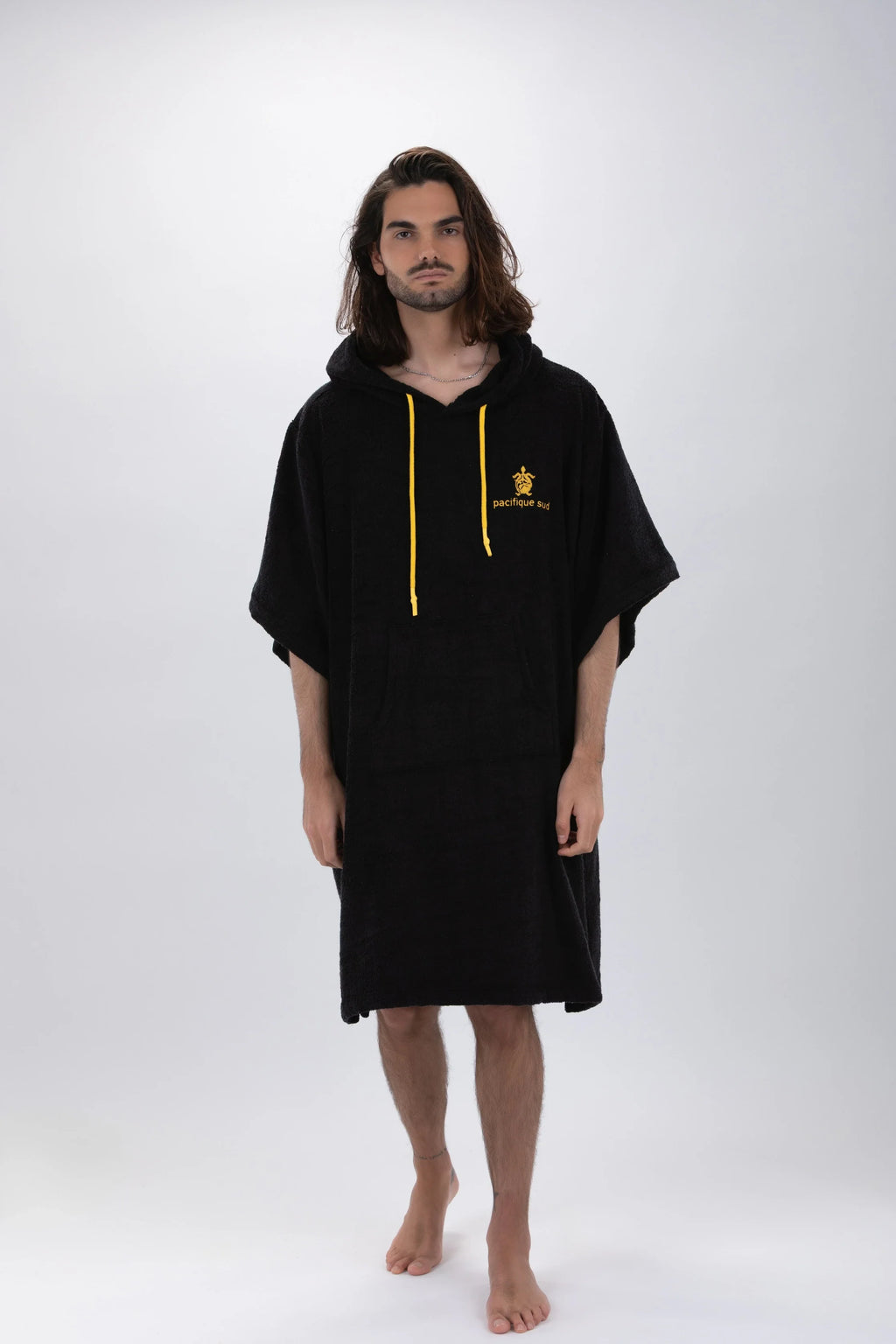 Poncho de Surf Pacifique Sud em Tencel com Mangas – Preto, Tamanho Único