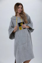 Poncho de Surf Pacifique Sud em Algodão com Mangas – Cinzento-claro, Tamanho Único