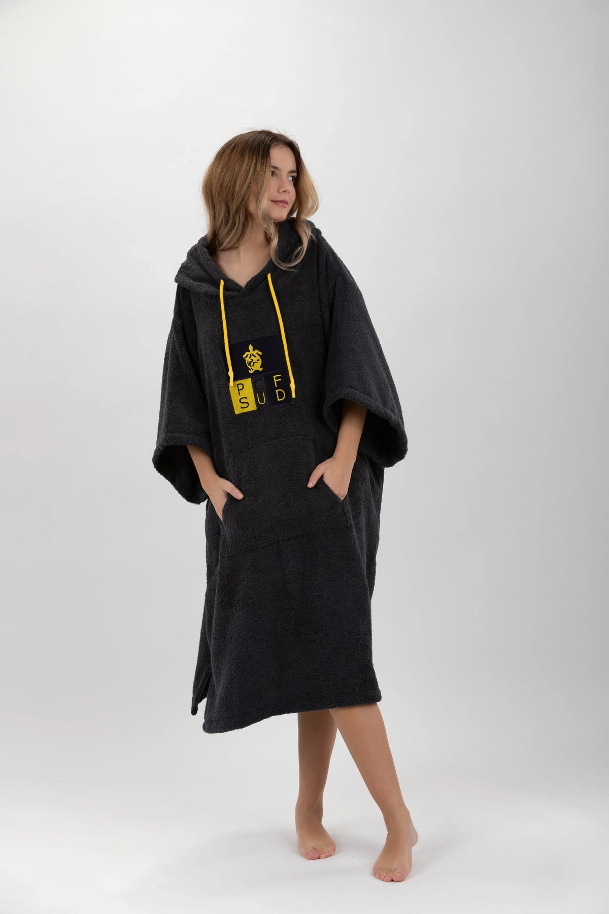 Poncho de Surf Pacifique Sud em Algodão com Mangas – Cinzento-escuro, Tamanho Único