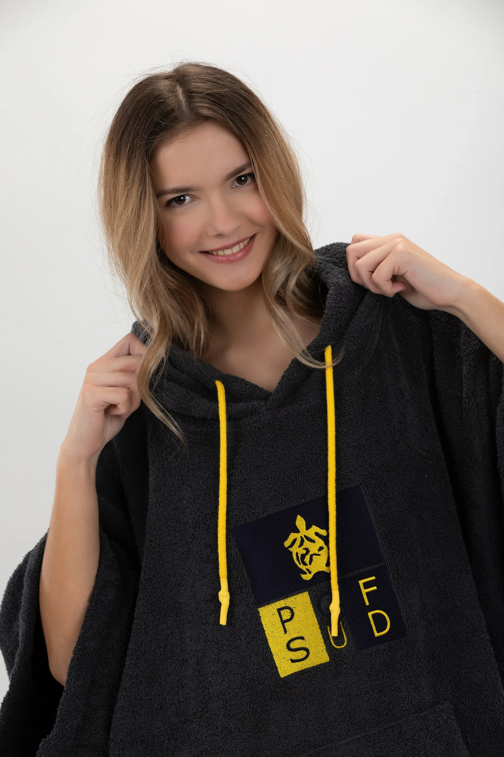 Poncho de Surf Pacifique Sud em Algodão com Mangas – Cinzento-escuro, Tamanho Único