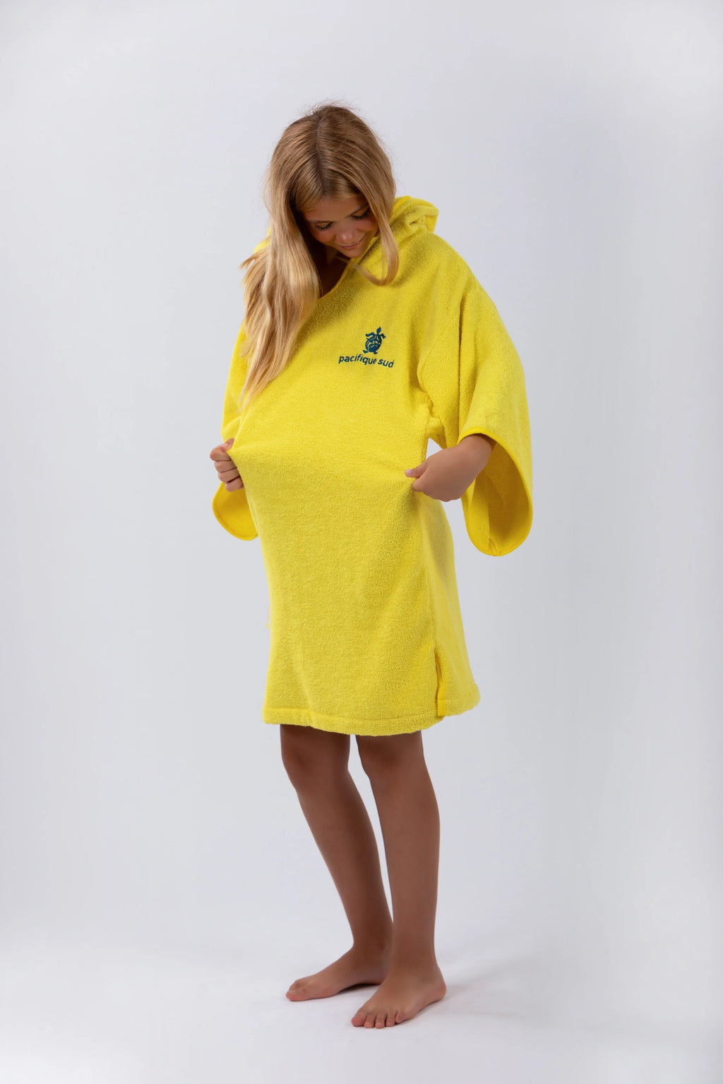 Poncho de Surf Júnior Pacifique Sud em Algodão com Mangas – Amarelo