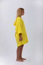Poncho de Surf Júnior Pacifique Sud em Algodão com Mangas – Amarelo