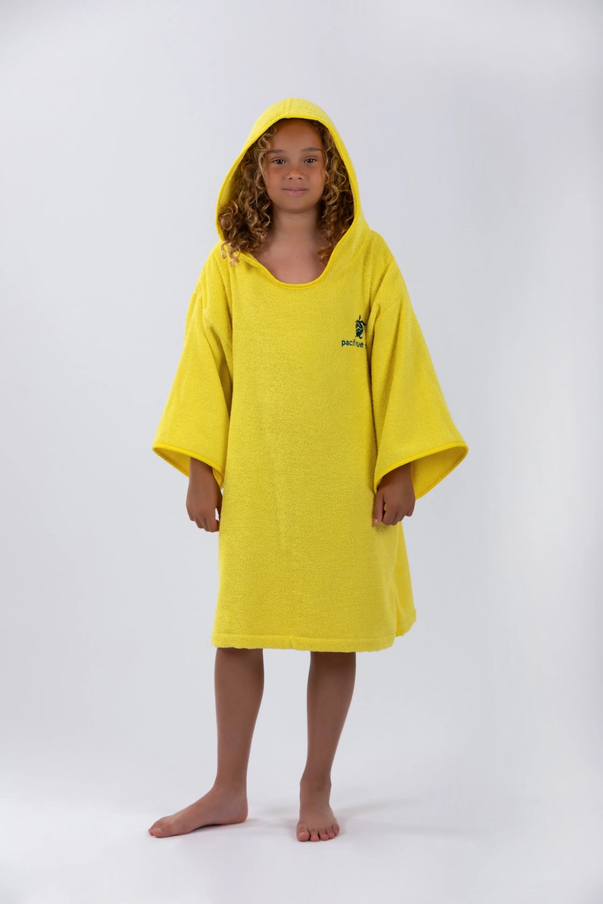 Poncho de Surf Júnior Pacifique Sud em Algodão com Mangas – Amarelo